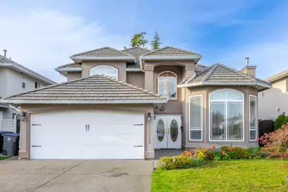 13015 74 Avenue, Surrey, BC, Surrey — Single Family Residence for sale