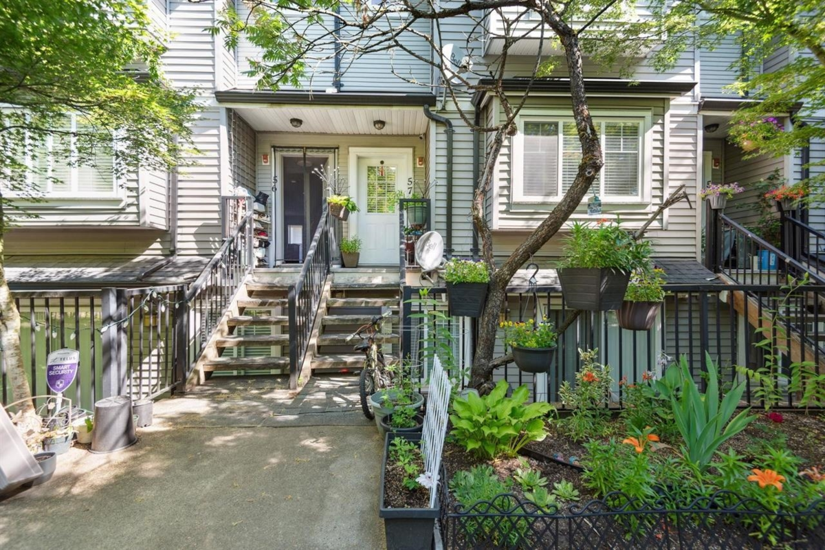 Dining Area Photo of 56 11255 132 Street, Surrey, BC