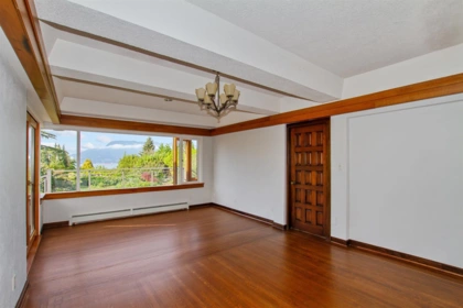 Walk-In Closet Photo of 5687 Chancellor Boulevard, Vancouver, BC