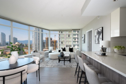 2104 4900 Lennox Lane, Burnaby, BC, Burnaby — Apartment/Condo for sale