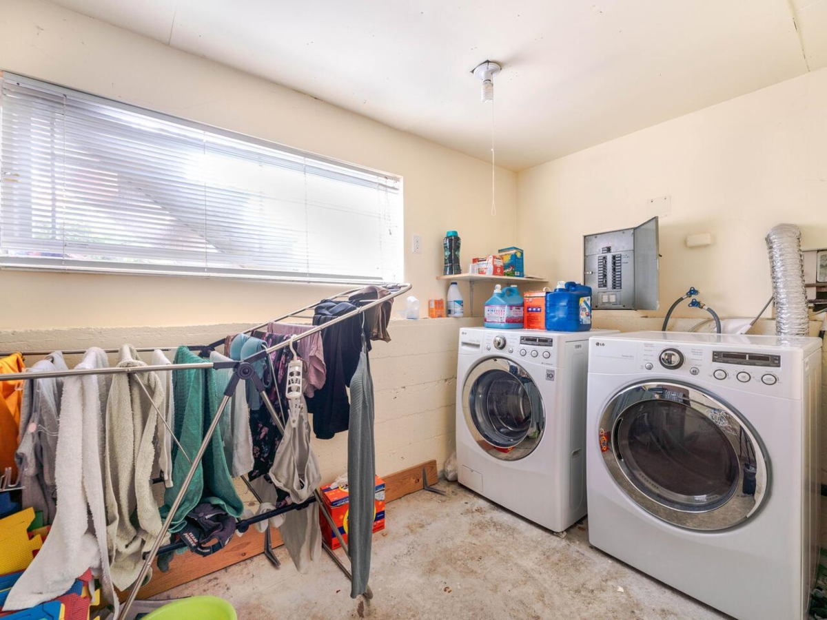 Bedroom 2 Photo of 2216 E 41st Avenue, Vancouver, BC