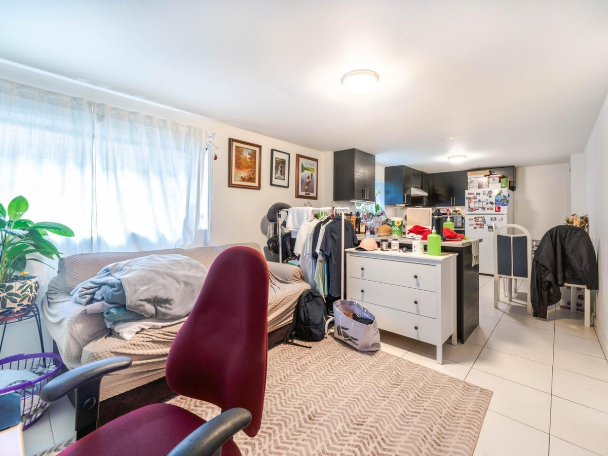 Bedroom 3 Photo of 2216 E 41st Avenue, Vancouver, BC