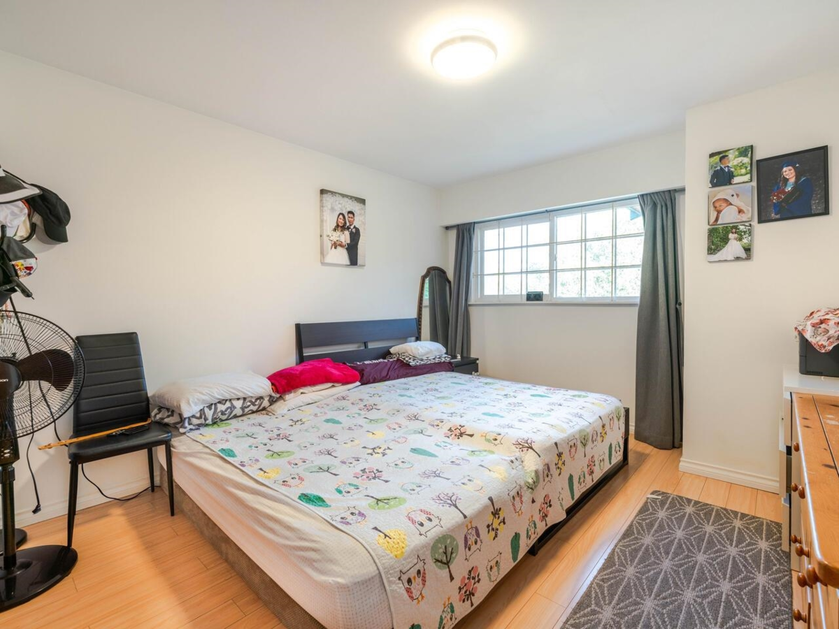 Primary Bedroom Photo of 2216 E 41st Avenue, Vancouver, BC
