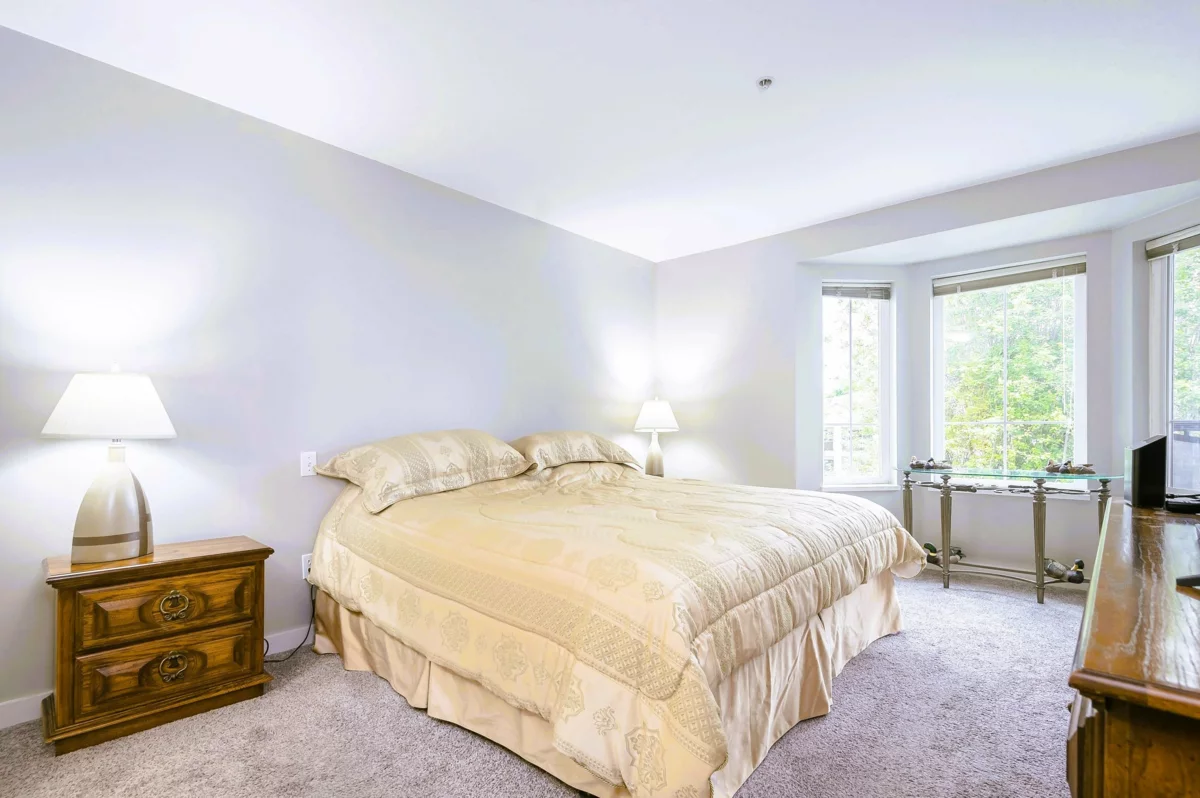 Guest Bathroom Photo of 302 20881 56 Avenue, Langley, BC