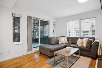 104 725 W 7 Avenue, Vancouver, BC, Vancouver — Apartment/Condo for sale