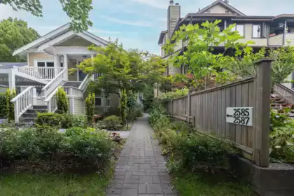 2587 W 6th Avenue, Vancouver, BC, Vancouver — Townhouse for sale