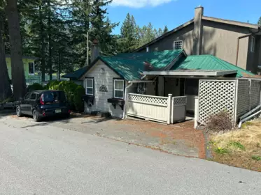 259 1st Avenue, Cultus Lake, BC, Cultus Lake — Single Family Residence for sale
