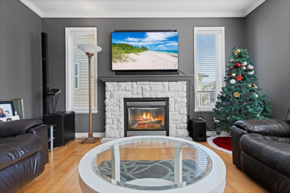 Breakfast Nook Photo of 9 5545 Peach Road, Chilliwack, BC