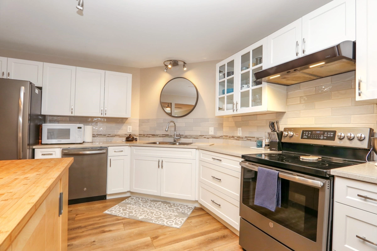 Family Room Photo of 208 45660 Knight Road, Chilliwack, BC