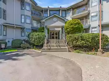 208 10743 139 Street, Surrey, BC, Surrey — Apartment/Condo for sale