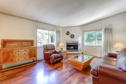 21 8078 King George Boulevard, Surrey, BC, Surrey — Single Family Residence for sale