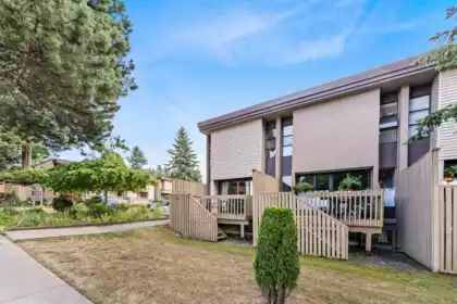 76 13756 Central Avenue, Surrey, BC, Surrey — Townhouse for sale
