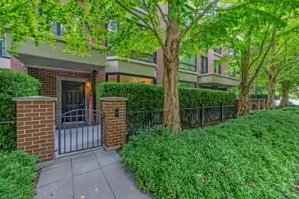 8 9133 Hemlock Drive, Richmond, BC, Richmond — Townhouse for sale