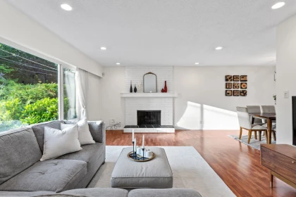 1549 Lynn Valley Road, North Vancouver, BC, North Vancouver — Single Family Residence for sale