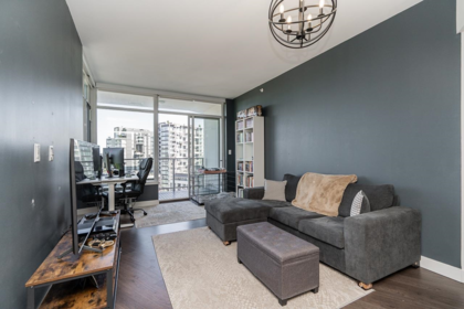 1011 3557 Sawmill Crescent, Vancouver, BC, Vancouver — Apartment/Condo for sale