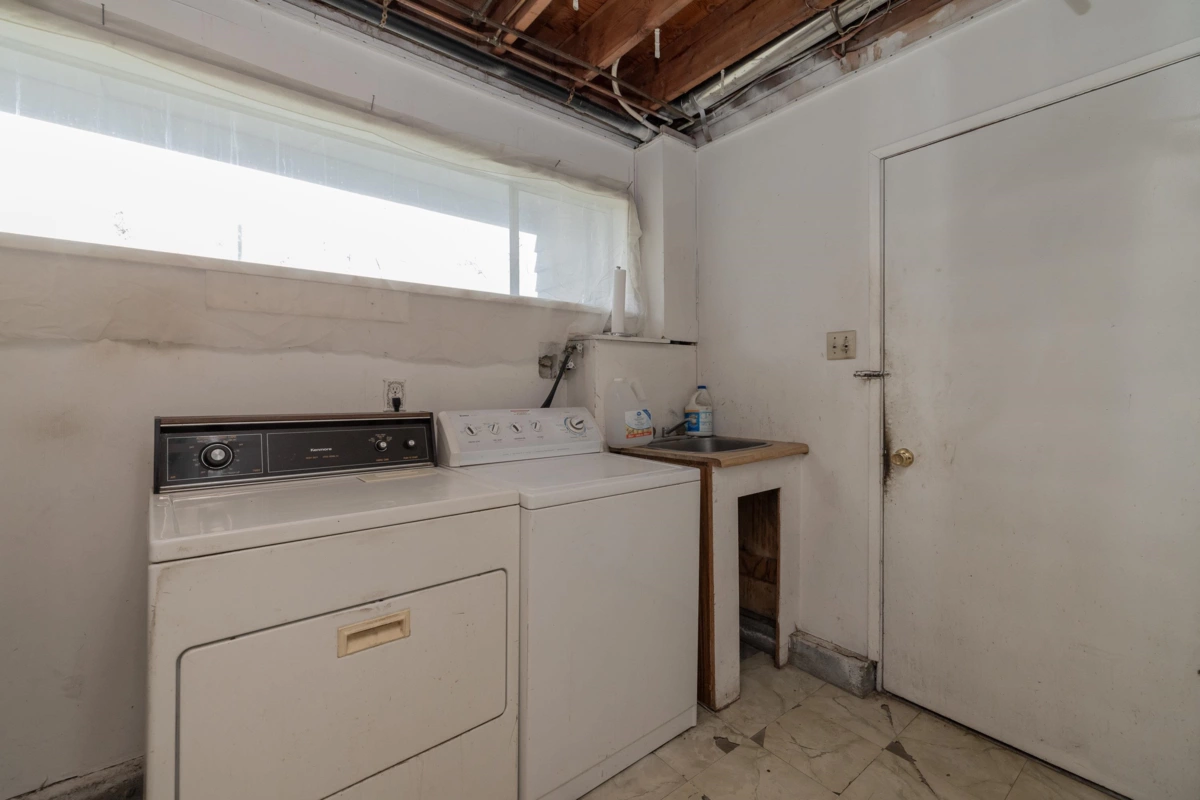 Front Yard Photo of 19983 68 Avenue, Langley, BC