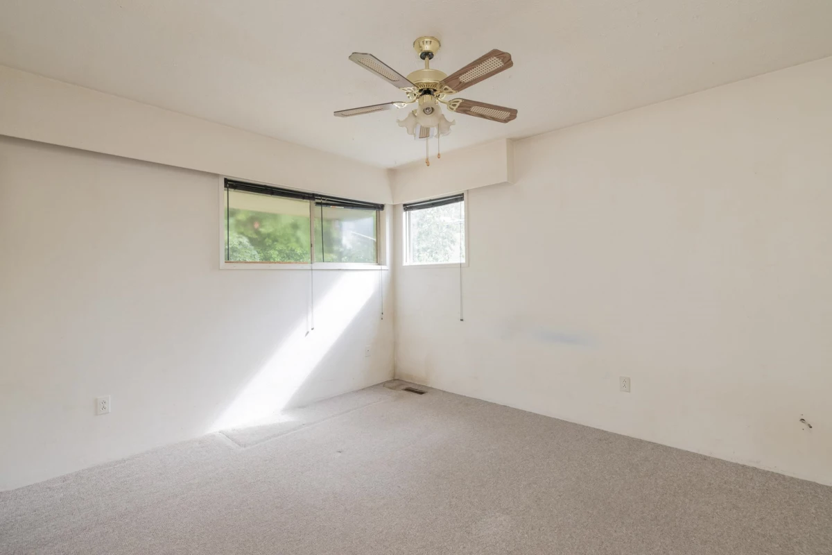 Staircase Photo of 19983 68 Avenue, Langley, BC
