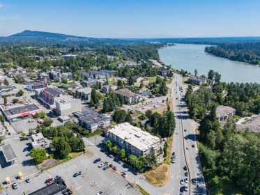 104 22230 North Avenue, Maple Ridge, BC, Maple Ridge — Apartment/Condo for sale