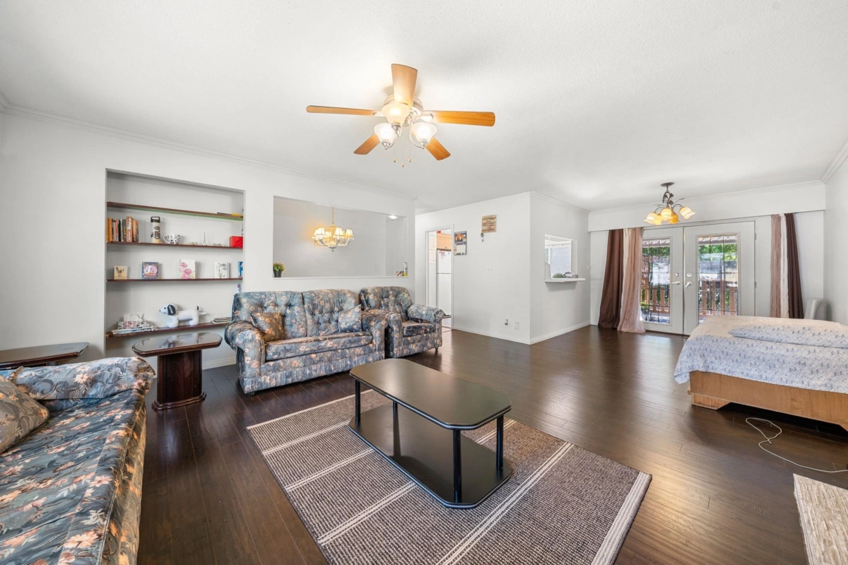 Dining Area Photo of 11780 85a Avenue, Delta, BC