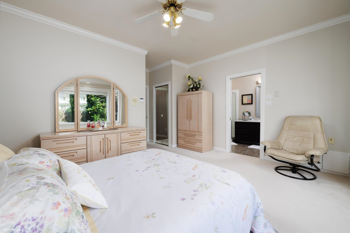 Laundry Room Photo of 5411 Mccoll Crescent, Richmond, BC