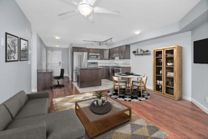 351 5660 201a Street, Langley, BC, Langley — Apartment/Condo for sale