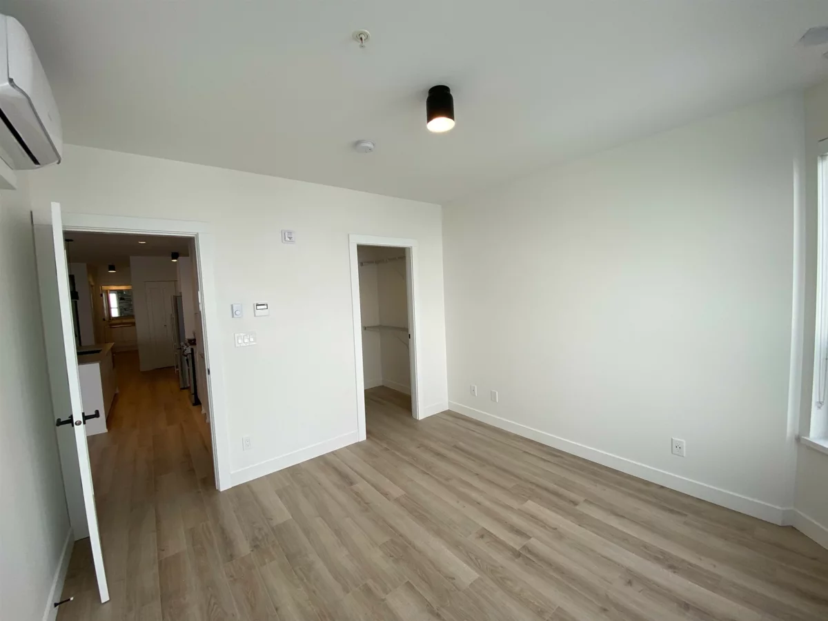 Loft / Bonus Room Photo of 426 2493 Montrose Avenue, Abbotsford, BC