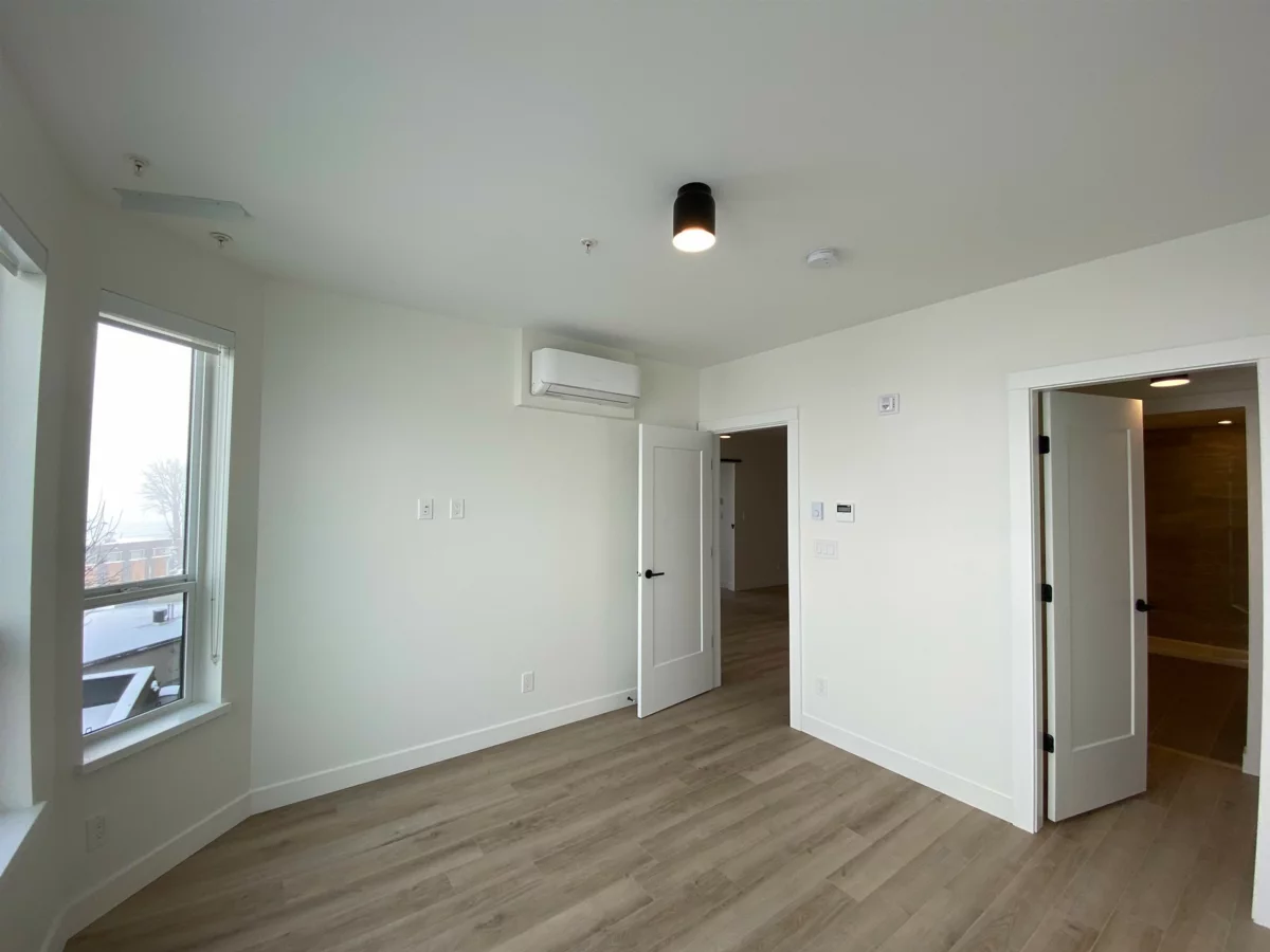 Powder Room Photo of 426 2493 Montrose Avenue, Abbotsford, BC