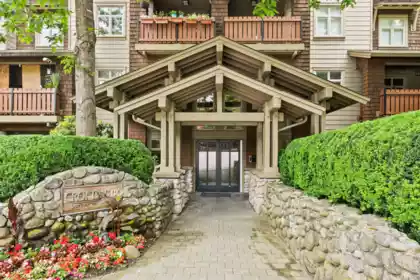 214 18 Smokey Smith Place, New Westminster, BC, New Westminster — Apartment/Condo for sale