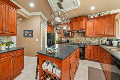 Guest Bathroom Photo of 14262 71 Avenue, Surrey, BC