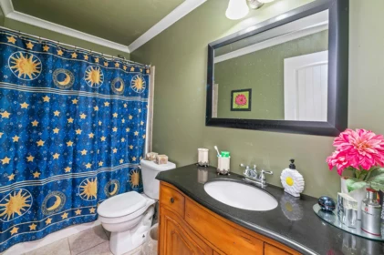 Hallway Photo of 14262 71 Avenue, Surrey, BC