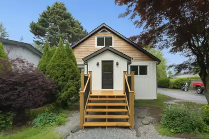 20831 River Road, Maple Ridge, BC, Maple Ridge — Single Family Residence for sale