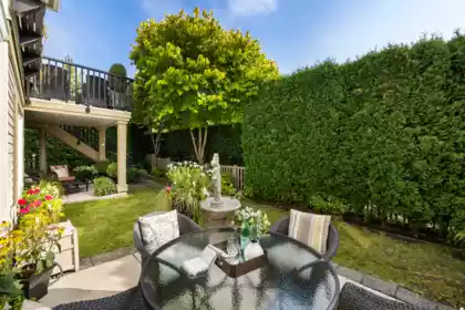 Front Yard Photo of 25 15188 62a Avenue, Surrey, BC