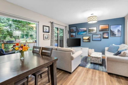 890 Cunningham Lane, Port Moody, BC, Port Moody — Townhouse for sale