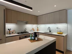 210 2235 E Broadway, Vancouver, BC