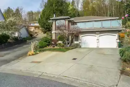 2245 Foothills Court, Abbotsford, BC, Abbotsford — Single Family Residence for sale
