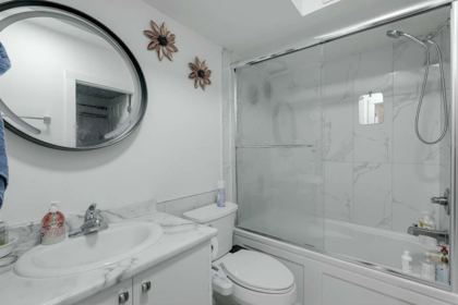 Community Amenities Photo (Clubhouse) of 8063 138a Street, Surrey, BC