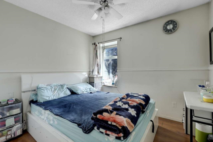 Garden / Landscaping Photo of 8063 138a Street, Surrey, BC