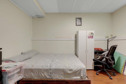 Office / Den Photo of 8063 138a Street, Surrey, BC