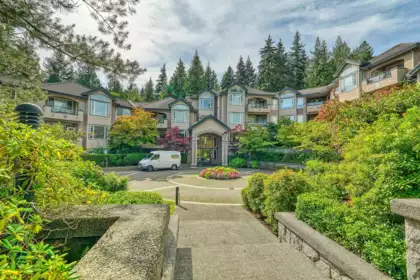 206 3280 Plateau Boulevard, Coquitlam, BC, Coquitlam — Apartment/Condo for sale