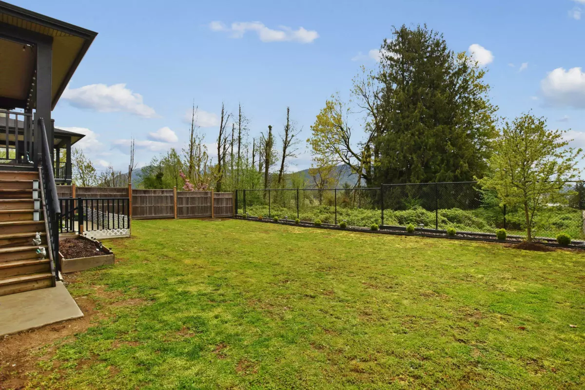 Family Room Photo of 35262 Ewert Avenue, Mission, BC