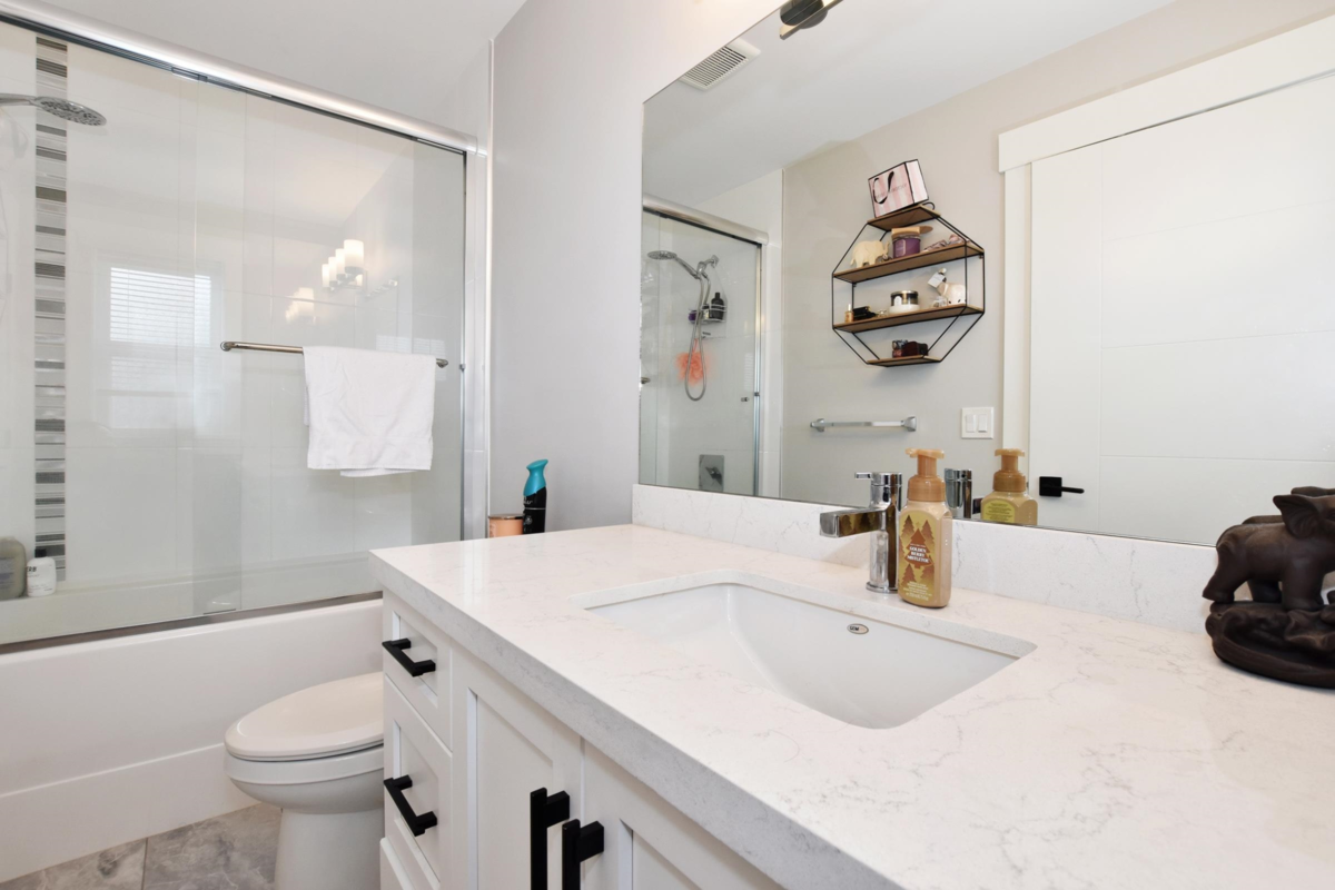 Outdoor Patio Photo of 35262 Ewert Avenue, Mission, BC