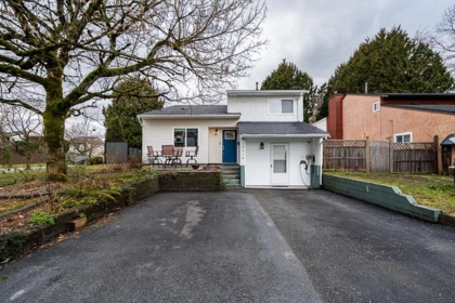 12519 76a Avenue, Surrey, BC, Surrey — Single Family Residence for sale