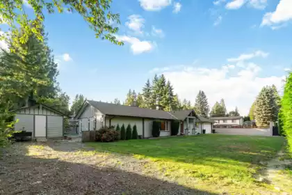 3809 207 Street, Langley, BC, Langley — Single Family Residence for sale