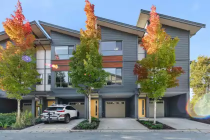 9 38684 Buckley Avenue, Squamish, BC, Squamish — Townhouse for sale
