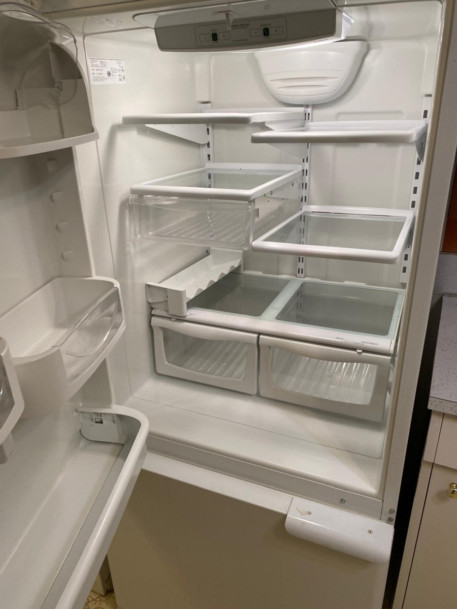 Kitchen Island Photo of 2130 Craigen Avenue, Coquitlam, BC
