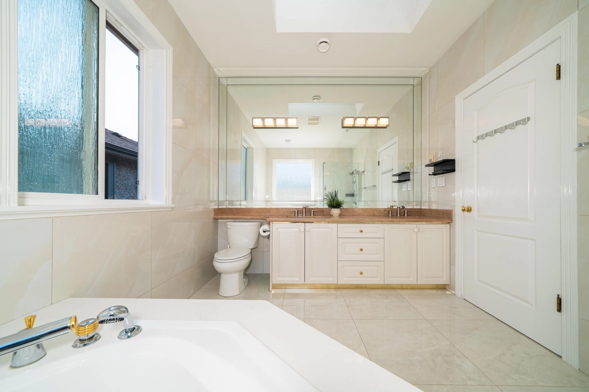 Loft / Bonus Room Photo of 763 W 64th Avenue, Vancouver, BC