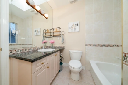 Laundry Room Photo of 763 W 64th Avenue, Vancouver, BC