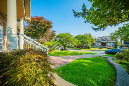 Swimming Pool Photo of 763 W 64th Avenue, Vancouver, BC