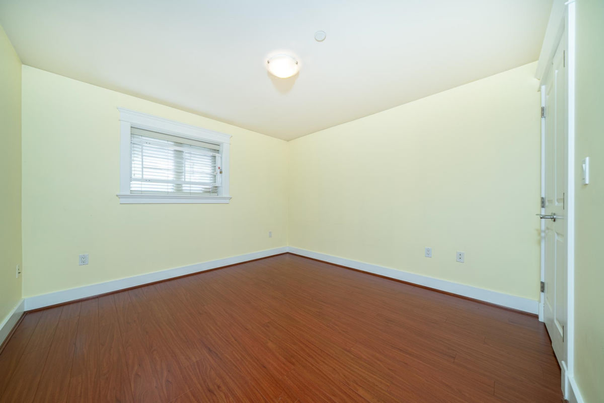 Garden / Landscaping Photo of 4050 W 33rd Avenue, Vancouver, BC