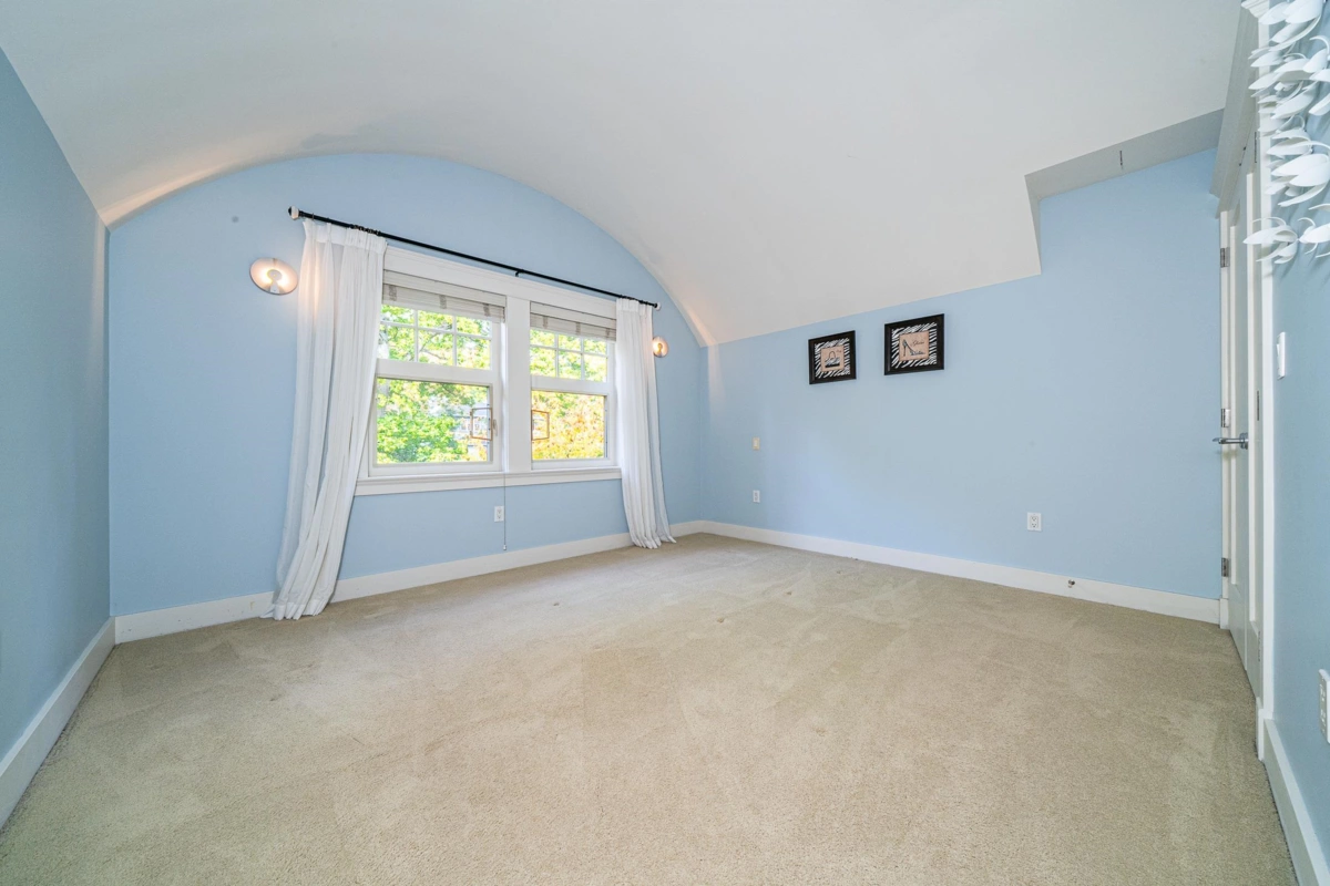 Loft / Bonus Room Photo of 4050 W 33rd Avenue, Vancouver, BC